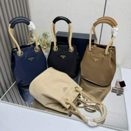 Picture of Prada Handbags _SKUfw197173139fw